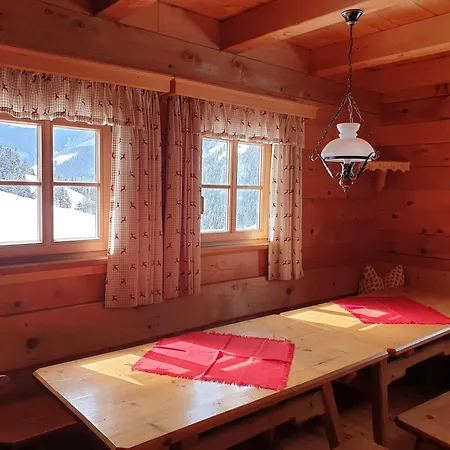 Selbstversorgerhuette Noesslau Alm