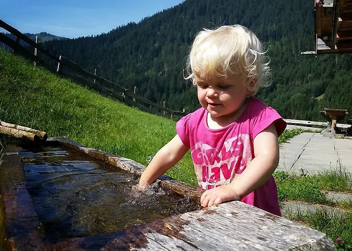 펜션 Selbstversorgerhuette Noesslau Alm